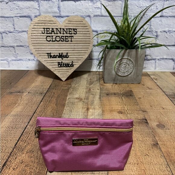 Salvatore Ferragamo cosmetic pouch - Picture 2 of 13